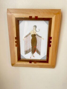 Wall Art Érte Print in Wood Frame Wall & Standing Mount